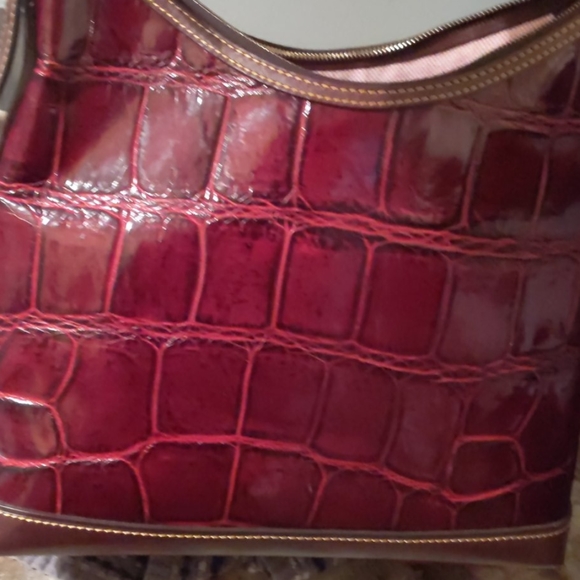 Dooney and Bourke - Picture 6 of 8